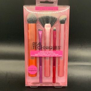 1 REAL TECHNIQUES Artist Essentials Brush Set "RT-1895"